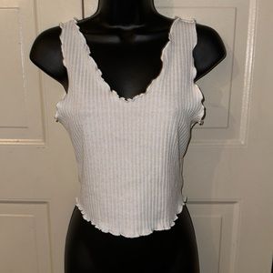 Cropped tank tops (3)